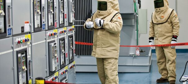 ایمنی کار با تابلو برق