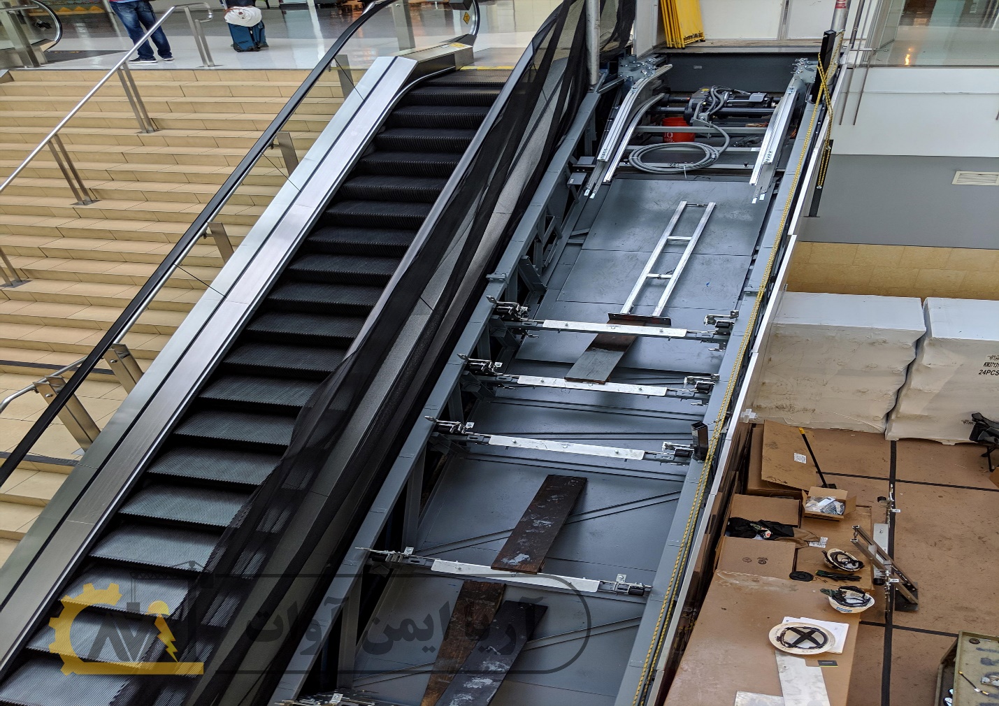 اجزاء پله برقی اجزاء پله برقی